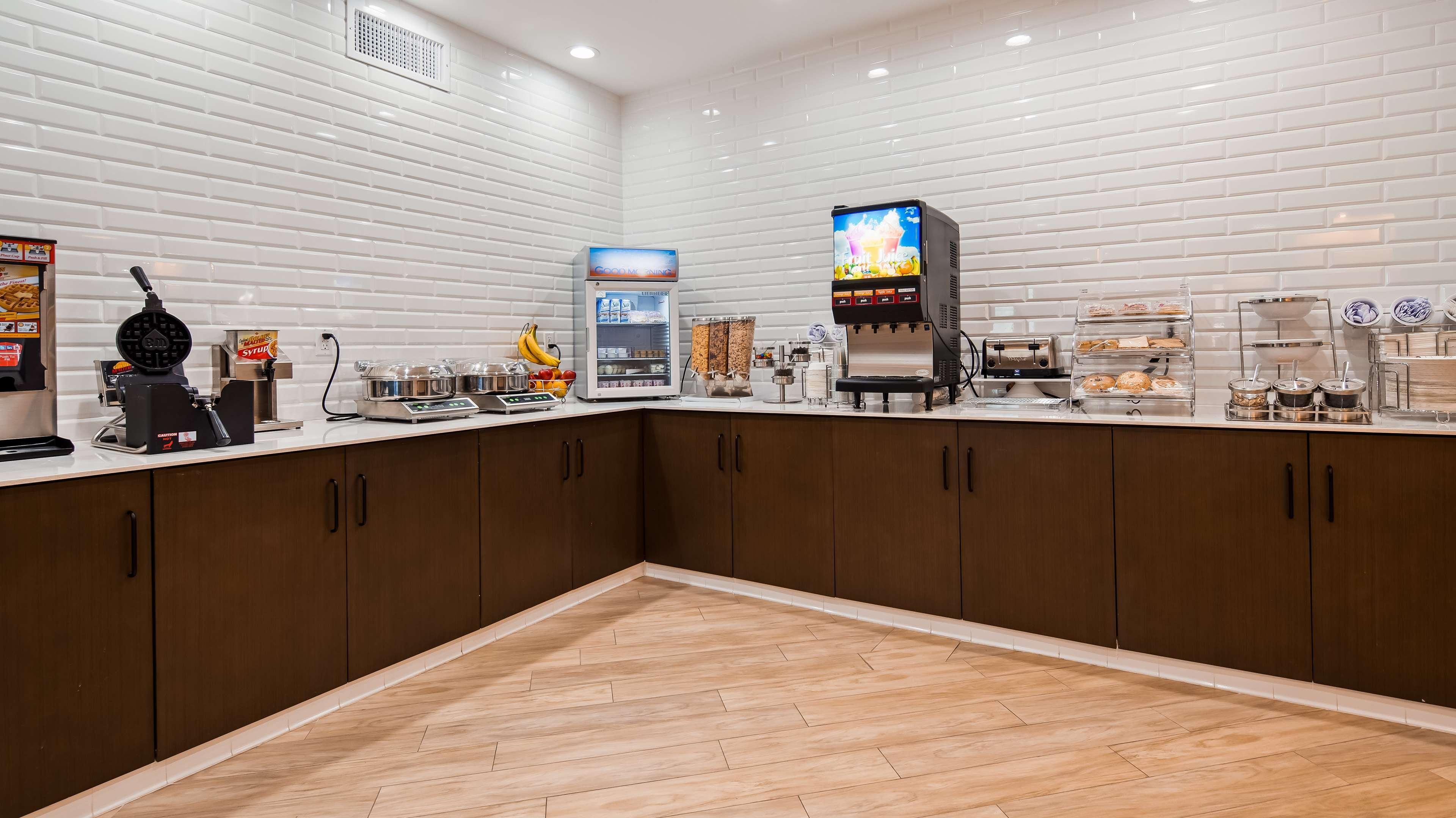 Best Western Plus New Barstow Inn&Suites Exterior foto